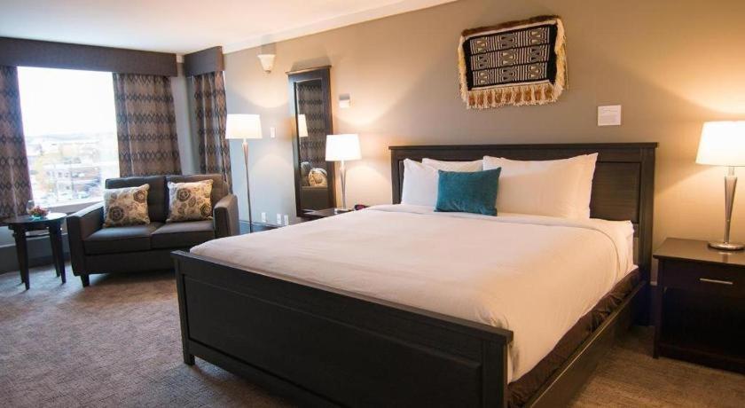 Coast High Country Inn Whitehorse Dış mekan fotoğraf