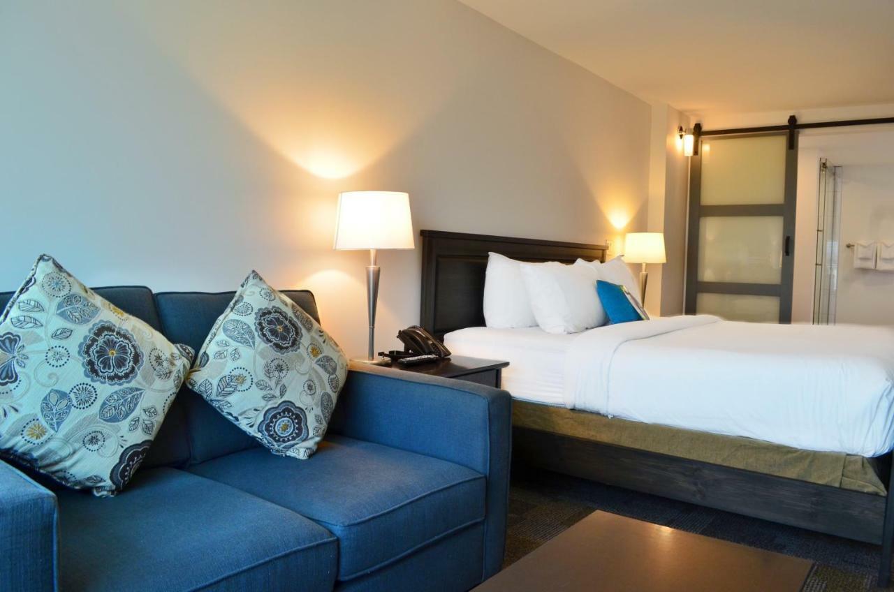 Coast High Country Inn Whitehorse Dış mekan fotoğraf